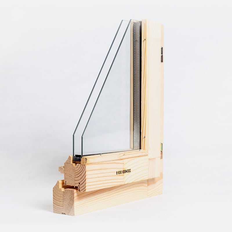 Окно класса эконом. Фото 1