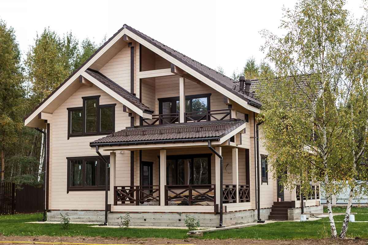 Деревянные окна в загородном доме в д. Березовый мостик. Фото 2