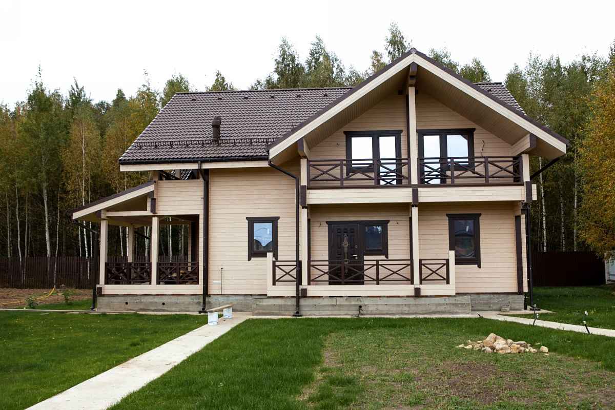 Деревянные окна в загородном доме в д. Березовый мостик. Фото 3