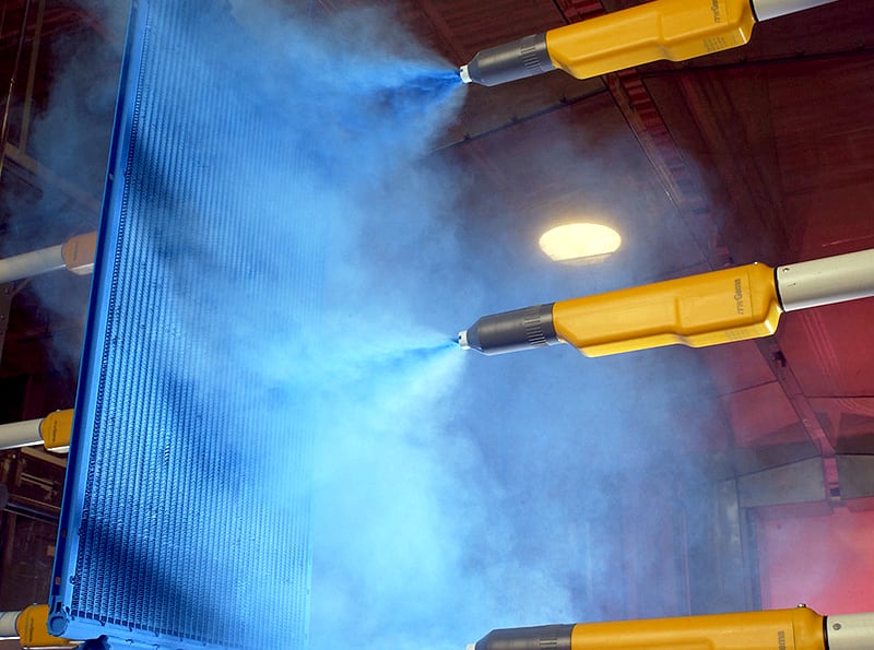 Окрашивание деревянных окон немецкими красками